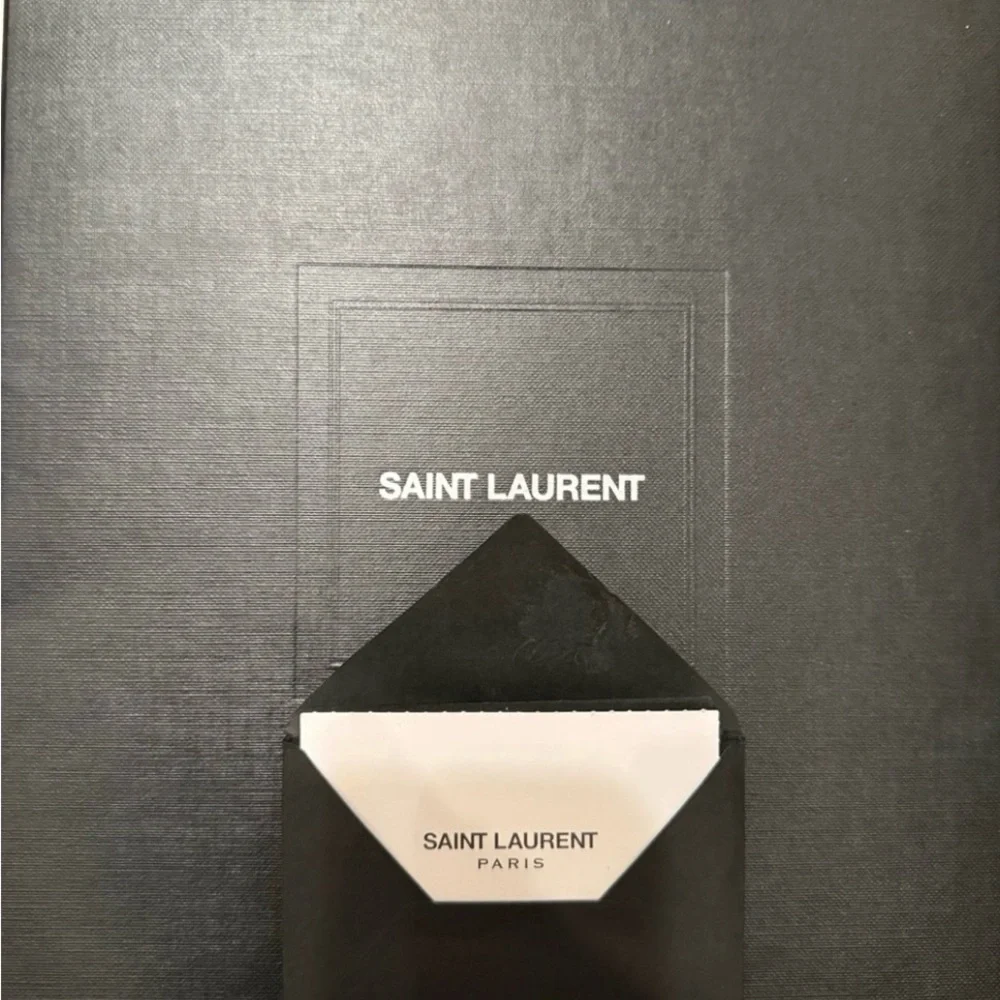NEW, AUTHENTIC YVES SAINT LAURENT YSL Round Purse, Chain And Leather Strap - Picture 8 of 15